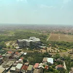 Lavish Studio At Springlake Summarecon Apartment By Travelio