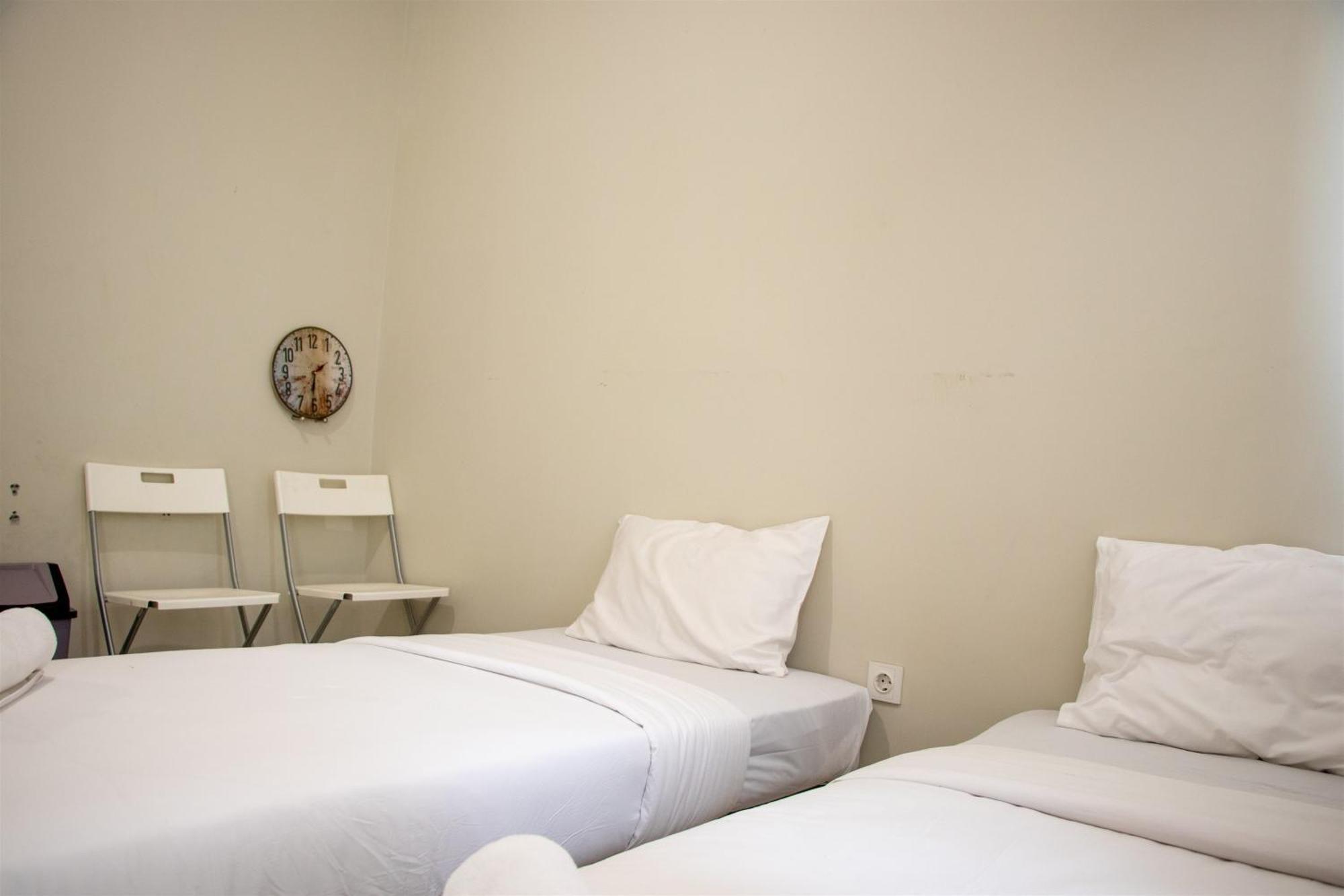 Apartemen Lavish At Springlake Summarecon By Travelio Bekasi